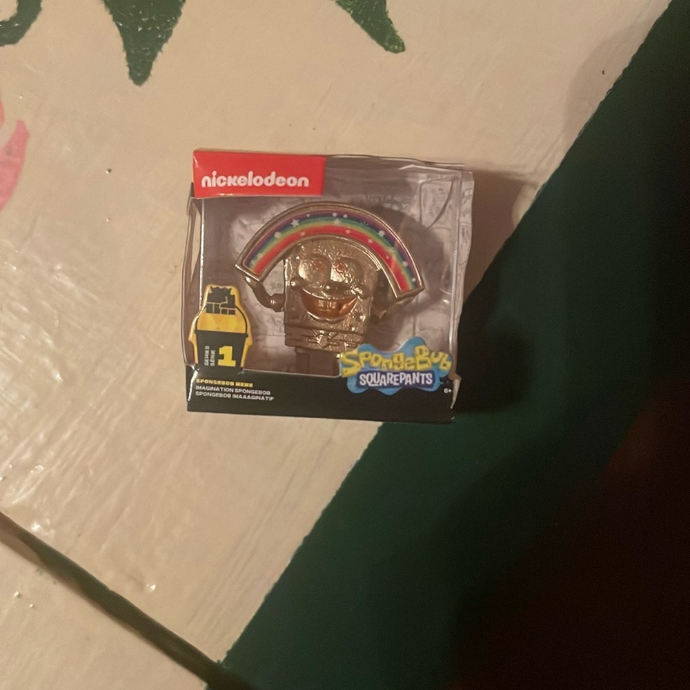 Gold Sponge Bob Mini Brand Toy (rare)